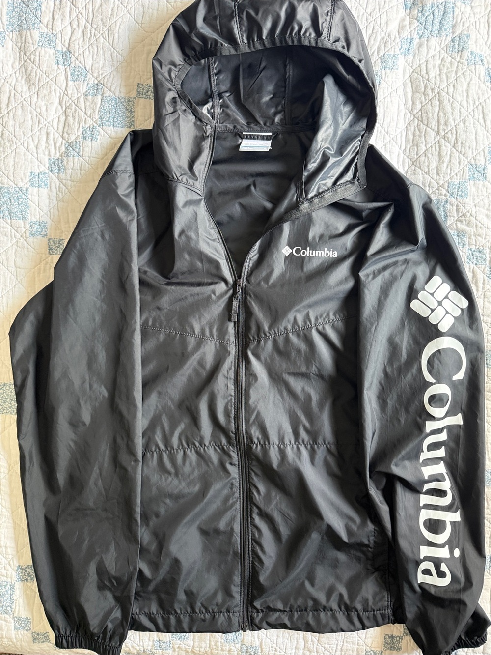 Columbia Black Hooded Windbreaker